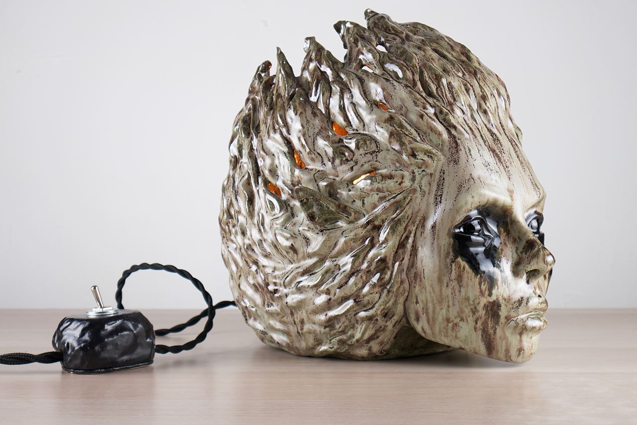 Lamp Nymph, detail 2